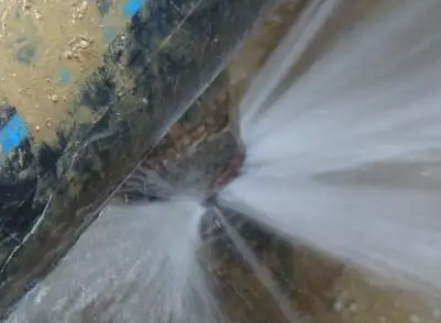 梅列卫生间测漏水施工步骤